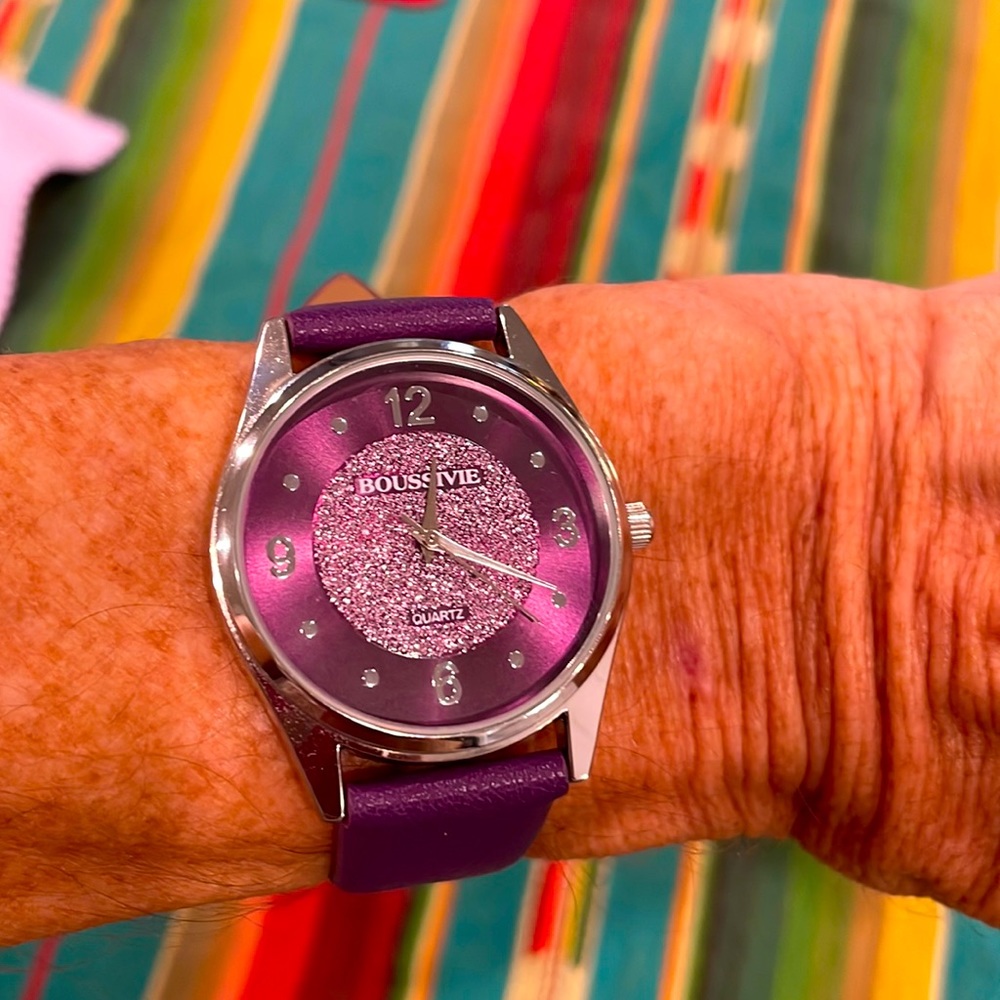 Fashion watch w/Glitter Face
